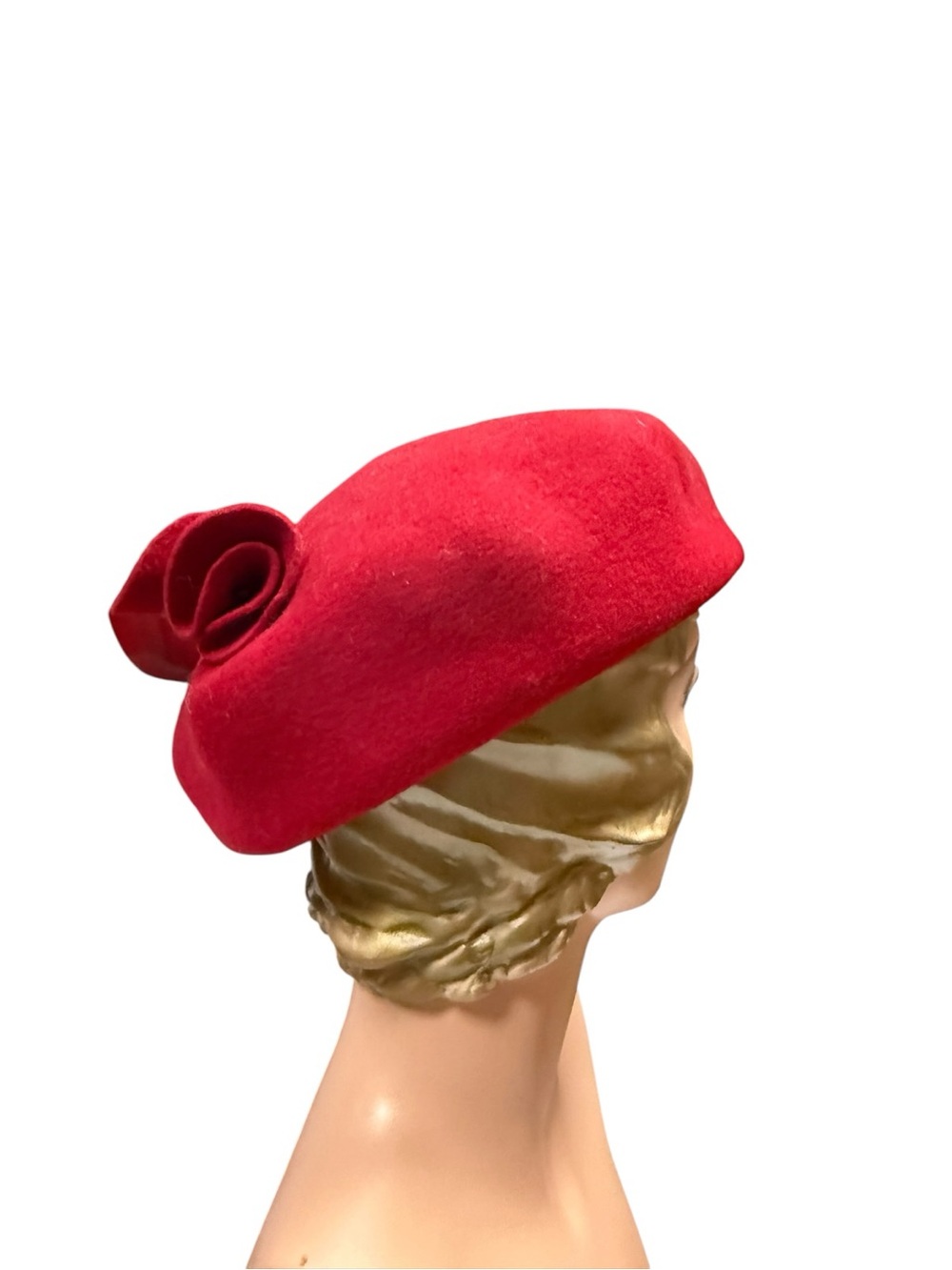 Vintage 1950s Red Wool Felt Flower Beret - Classic Women's Hat